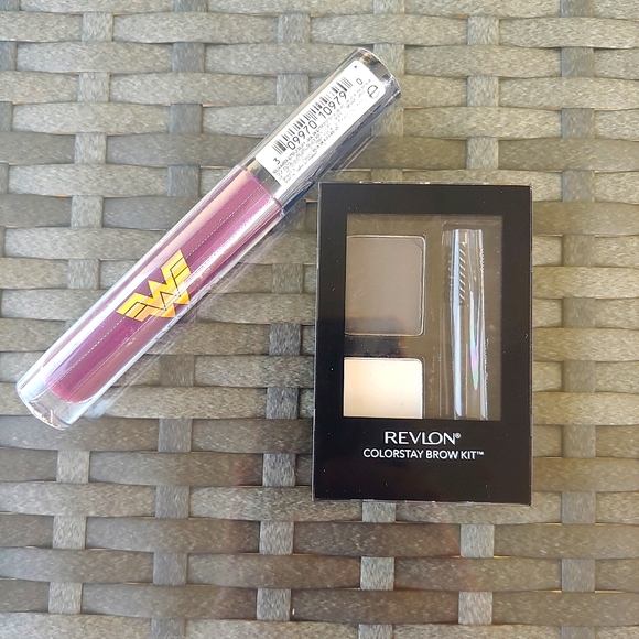 Revlon Other - NWT Revlon Makeup Bundle!